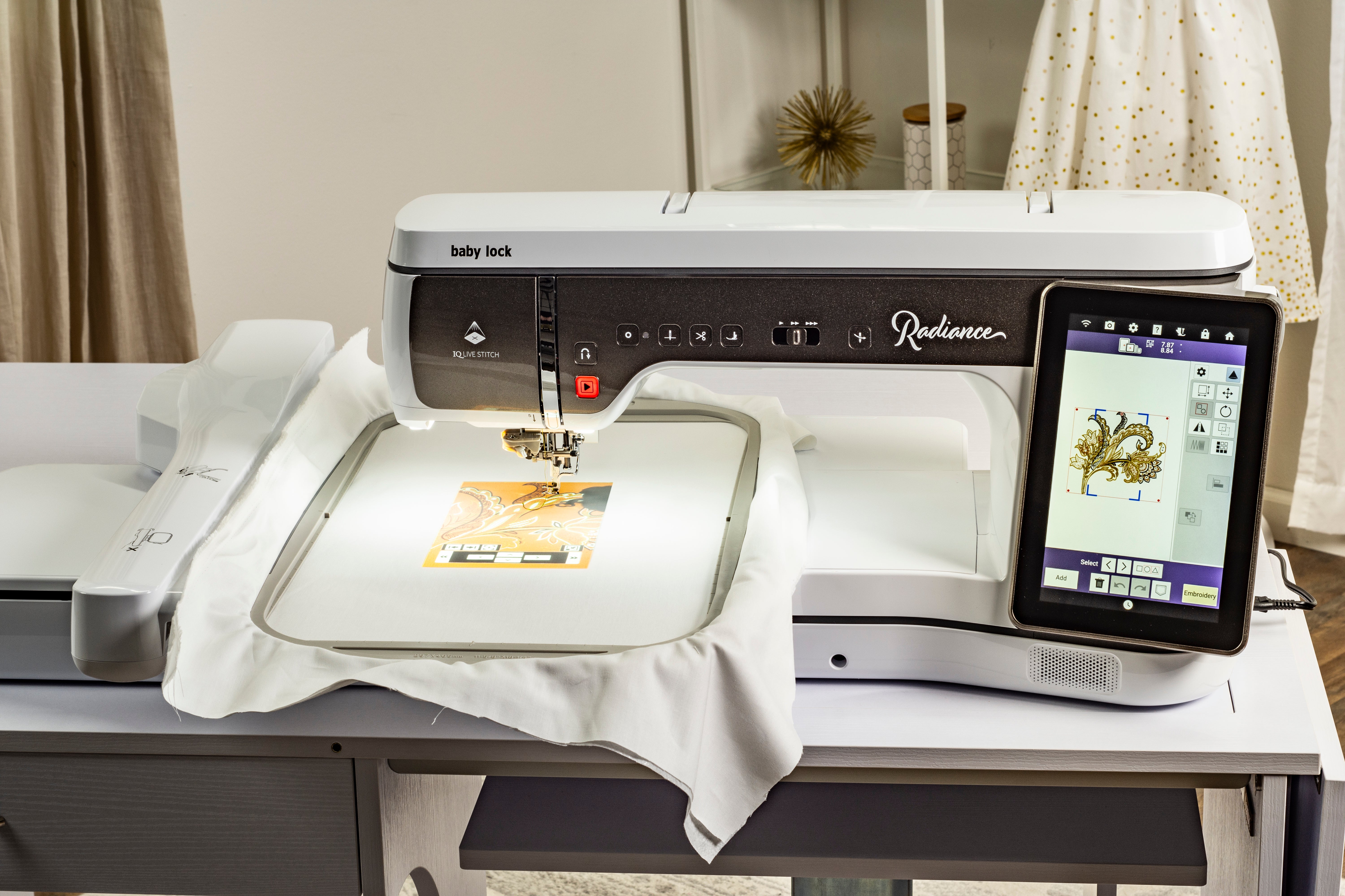 PREORDER NEW Baby Lock Radiance Sewing, Quilting and Embroidery Machine