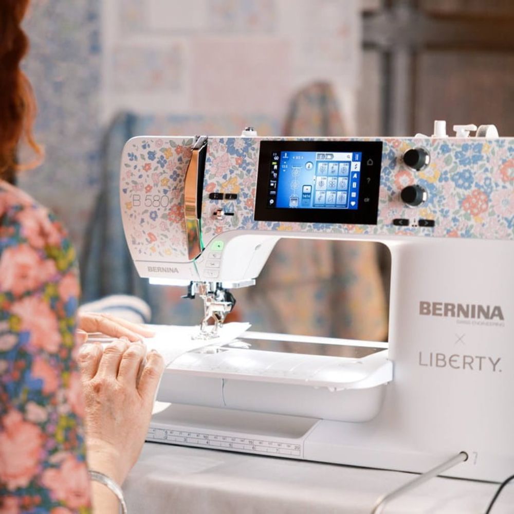 BERNINA 580 E Liberty Edition Sewing and Embroidery Machine
