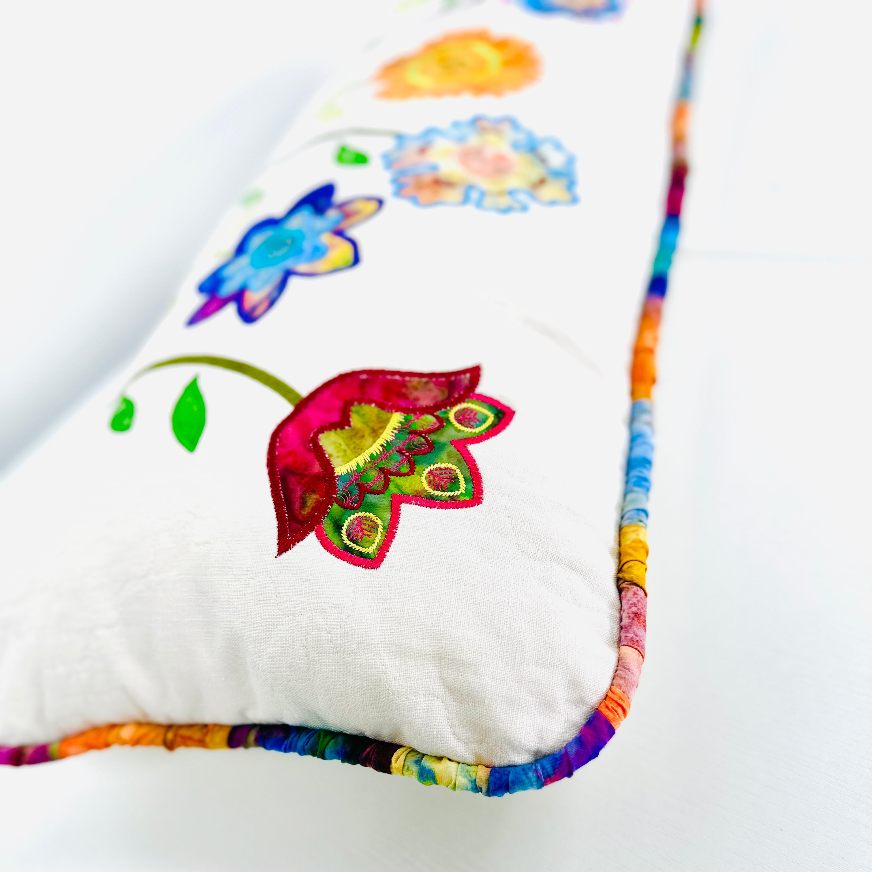 Dancing Flowers Bench Pillow Class - TUE 4/21 & 4/28