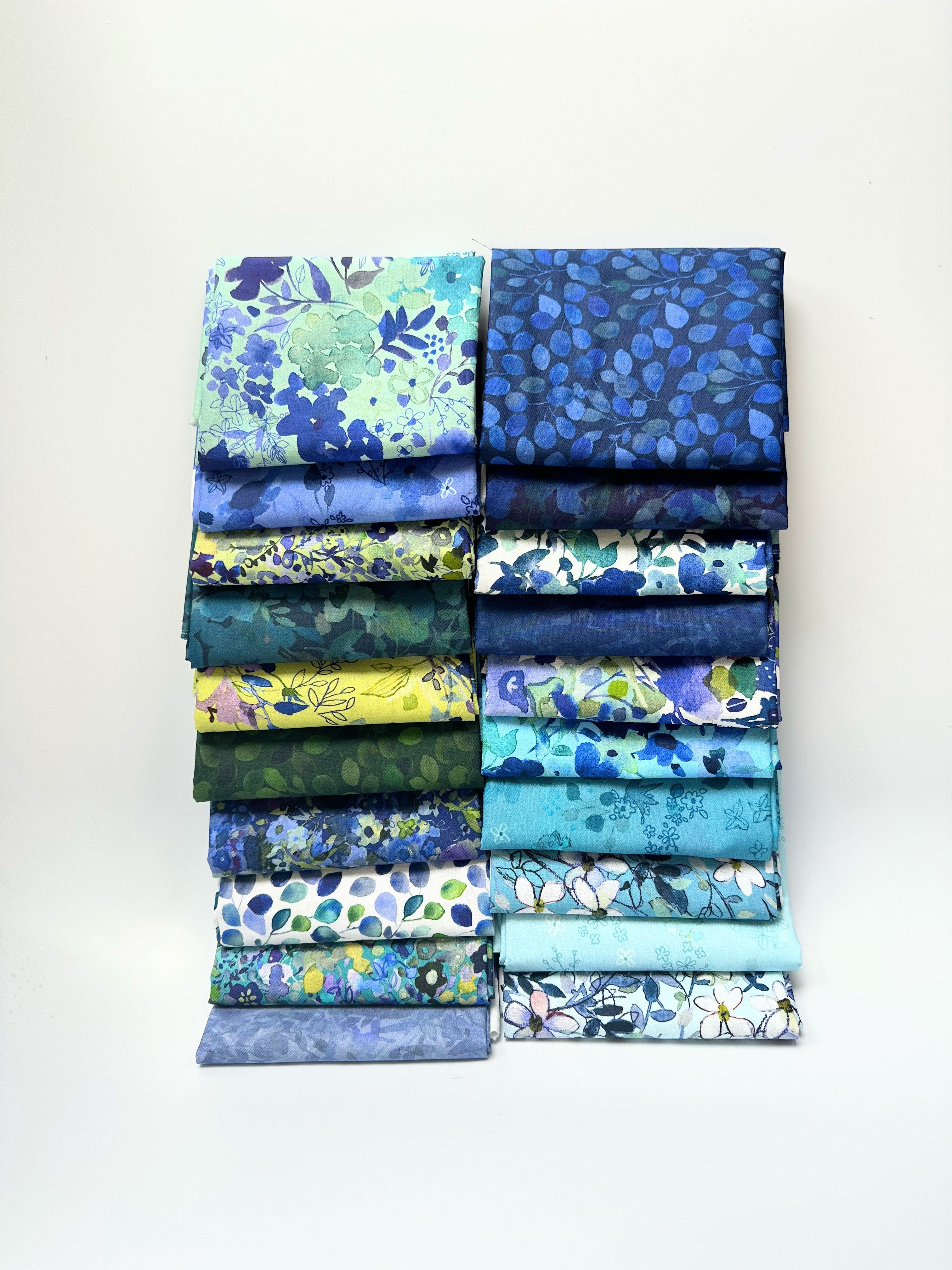 Blue Meadows by Clothworks 20 Fat Quarter Bundle