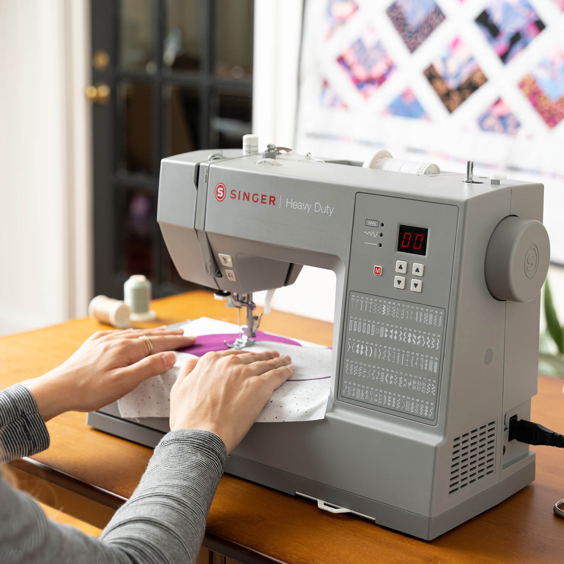 SINGER Heavy Duty 6600C Sewing Machine