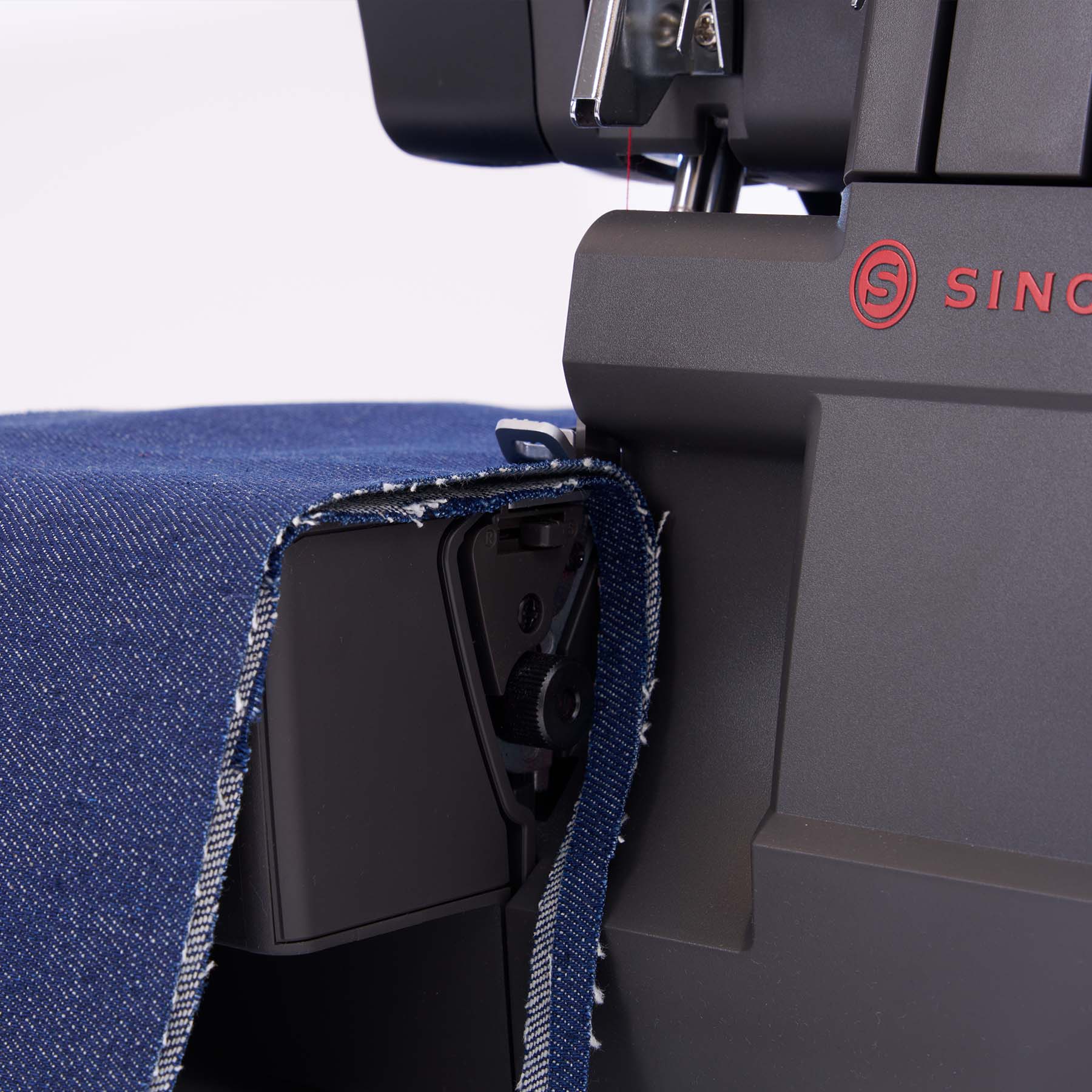 SINGER Heavy Duty 0460 Serger