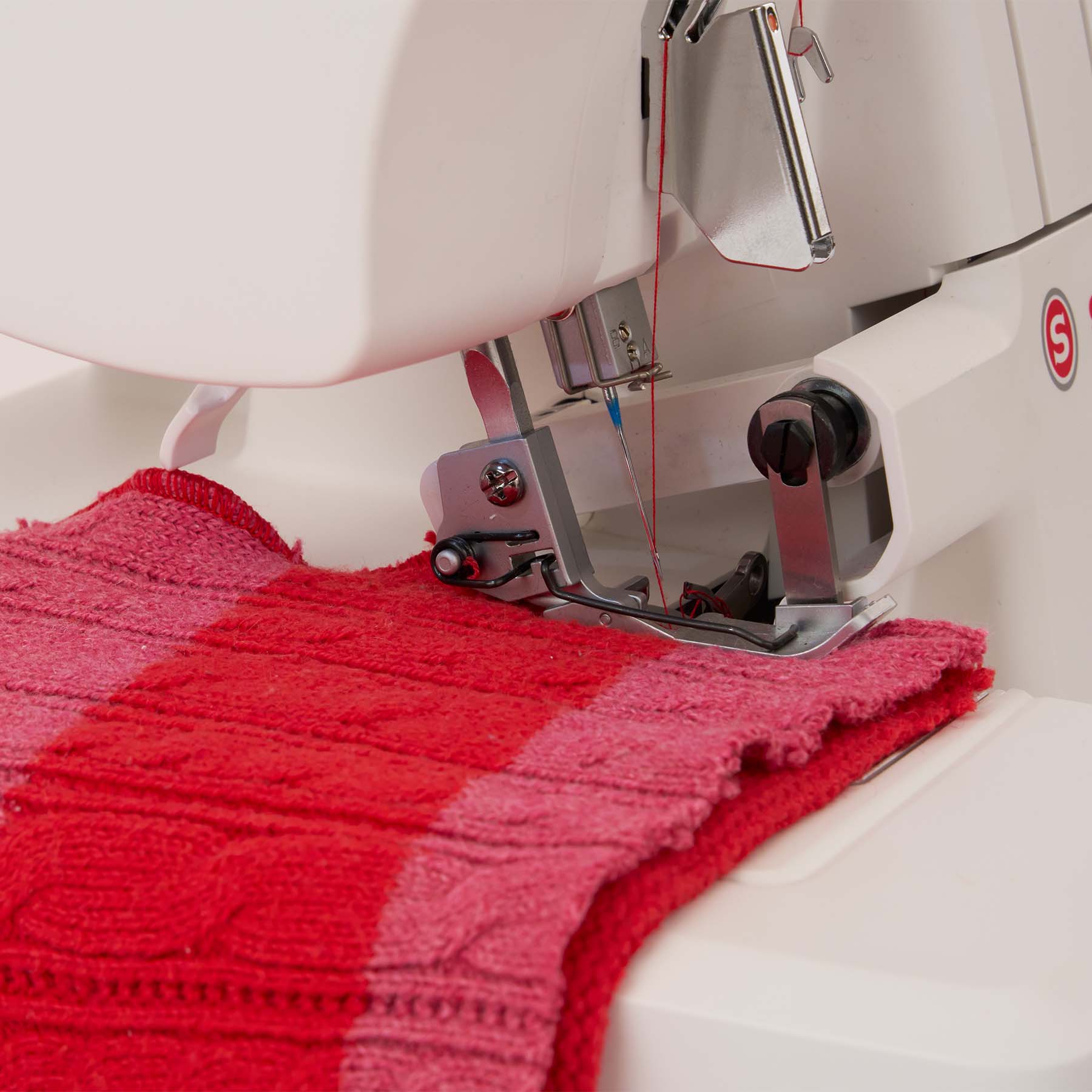 SINGER S0080 Serger